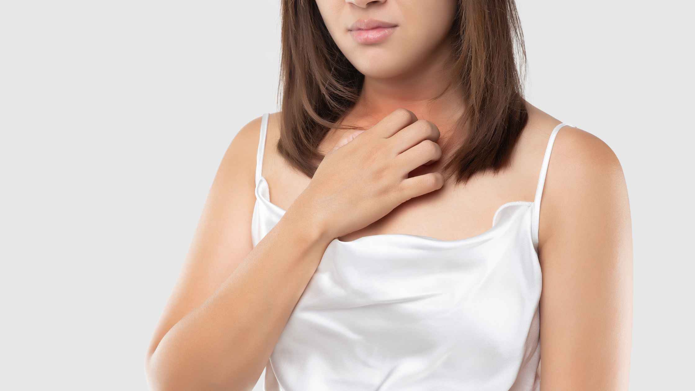 Dermatite atópica em adultos: sintomas, gatilhos e como cuidar da pele sensível